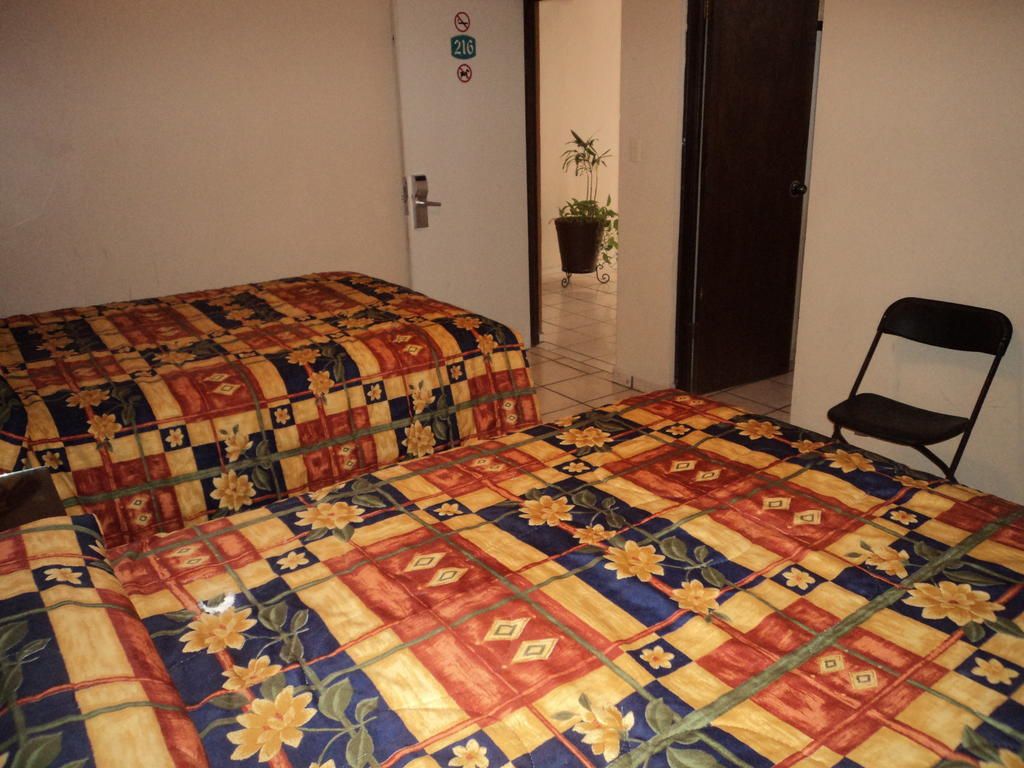 Hotel California Navojoa Exterior photo